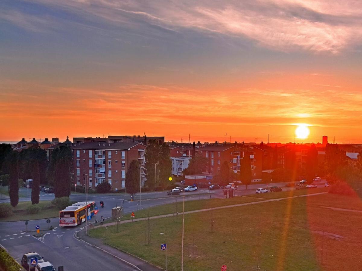 Appartamento Giotto - Free Parking Ліворно Екстер'єр фото